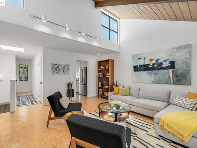 1364 Henry St, Berkeley, CA, 94709
