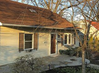 3200 Burgundy Rd, Alexandria, VA 22303