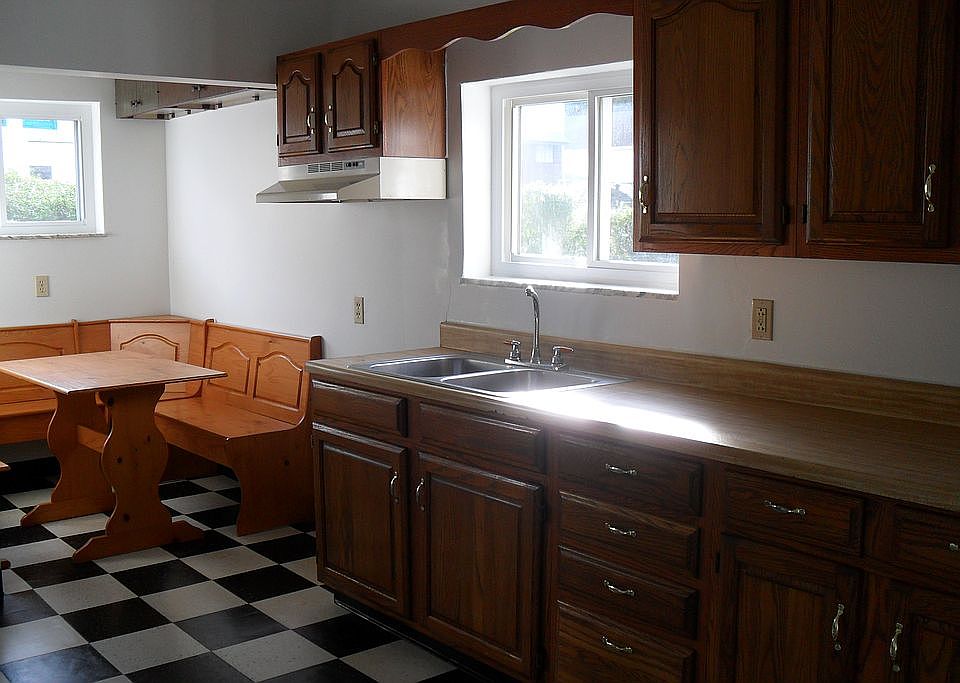 403 Ohio Ave, Glassport, PA 15045 Zillow