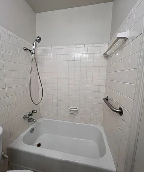 Hall bath tub and tile