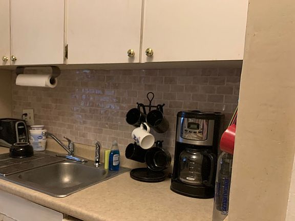 4th image of 4608 El Prado Blvd