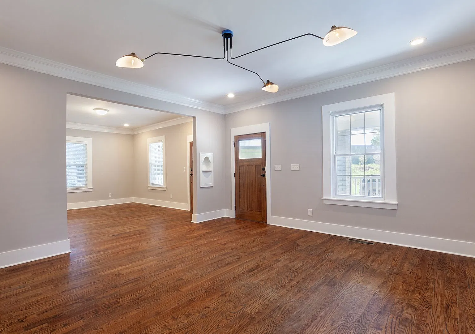 Beautifully Updated Adair Park Craftsman Near the BeltLine & Lee + White — Photo 4