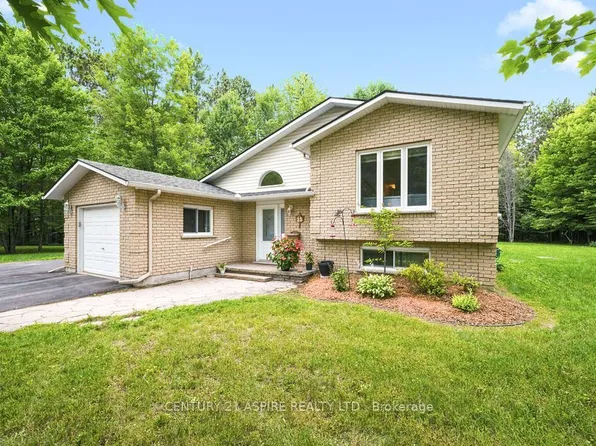 23 Cardinal Cres, Petawawa, ON K8H 3P1