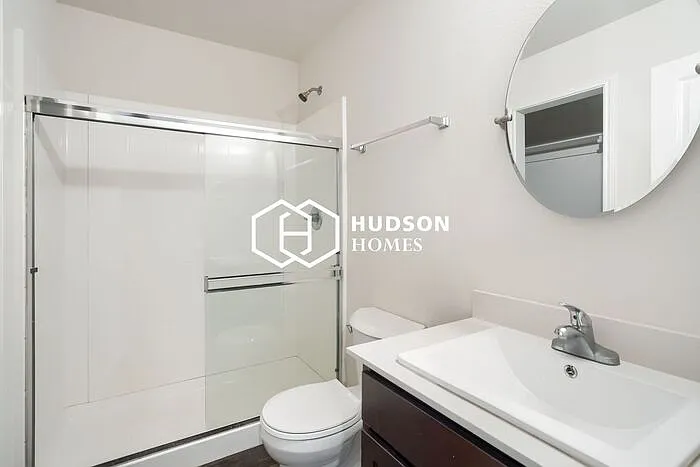 1727 E Cornell St — Photo 11