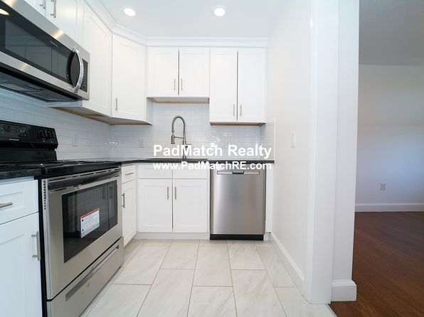 310 Tappan St APT 2