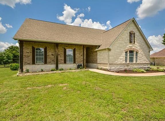 Incredible opportunity to own a private single story home in the gated community of Sundance Estates.