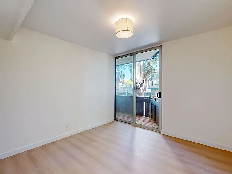 55 El Camino Real JC01 - 107 — Photo 57