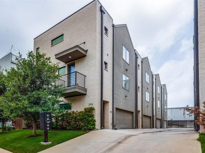 2703 Kimsey Dr #104, Dallas, TX, 75235