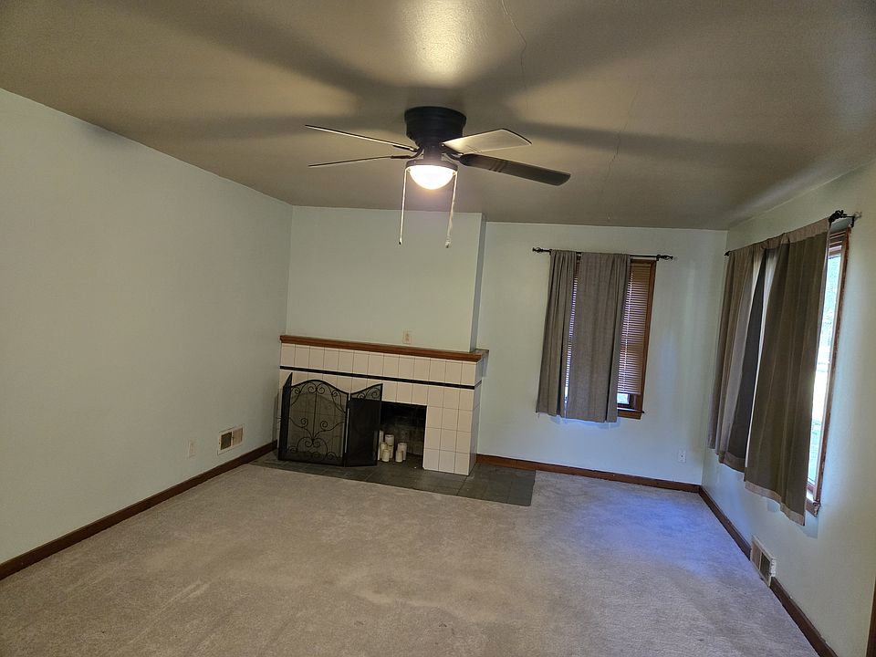 2nd image of 290 Bradford Rd