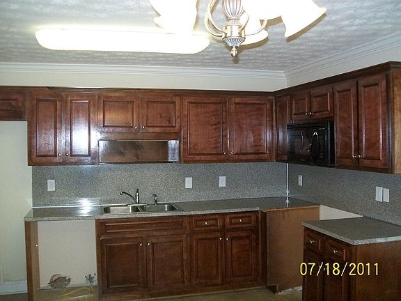 3rd image of 610 Lee Road 206