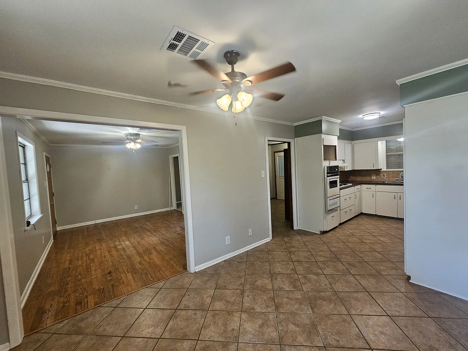 Fairlane Dr, West Monroe — Photo 2