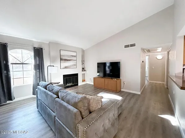 101 S Players Club Dr APT 25201, Tucson, AZ 85745