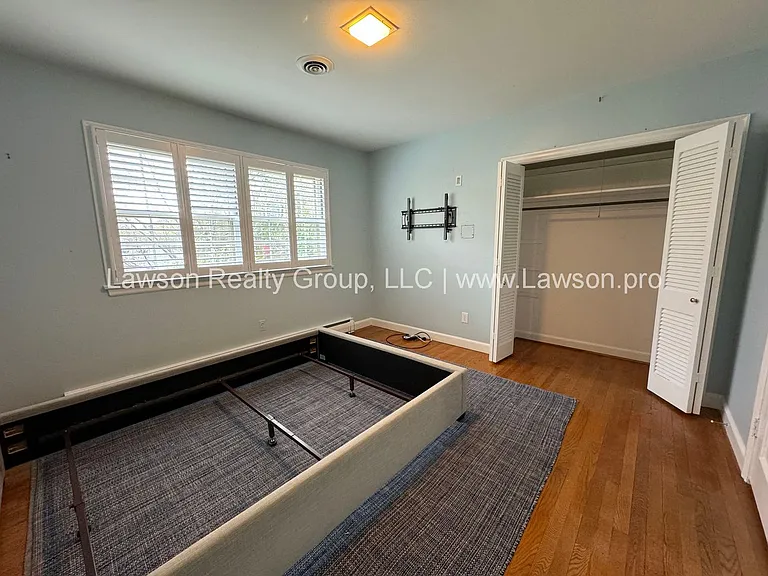 3074 Carolina Ave SW — Photo 32
