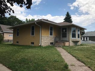 1107 Palace St, La Crosse, WI 54603