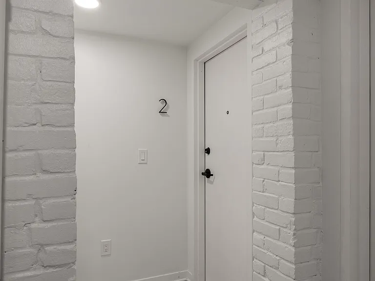 632 Prentis St #2 — Photo 12