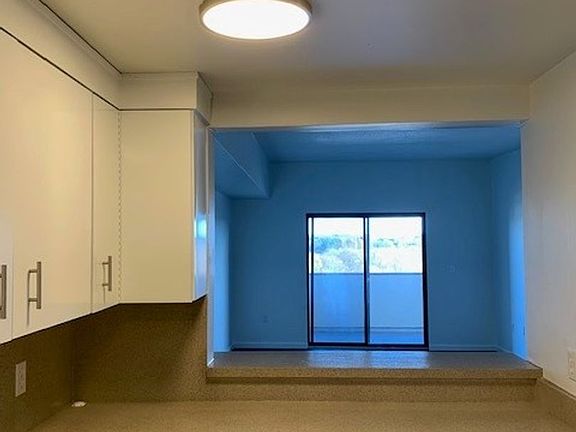 3rd image of 141 Fulton Ave #Cvt-808
