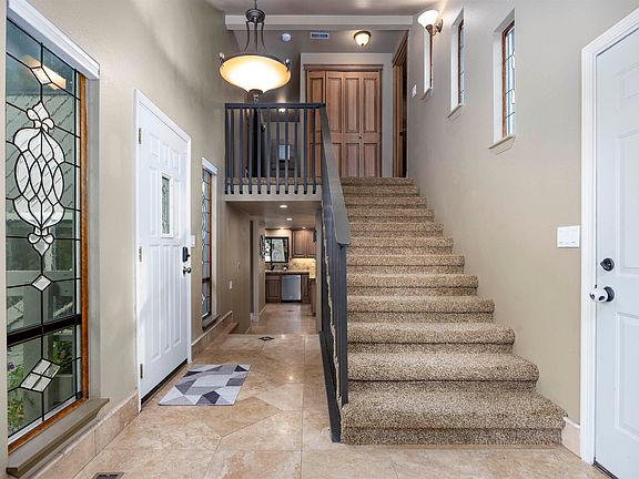 3rd image of 2507 Dawn Hill Ct