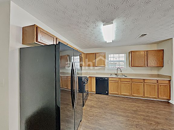 5th image of 349 Nunnally Dr