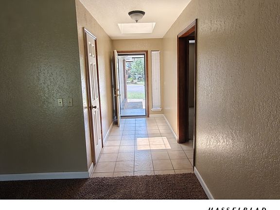 2nd image of 4433 Brandt Dr
