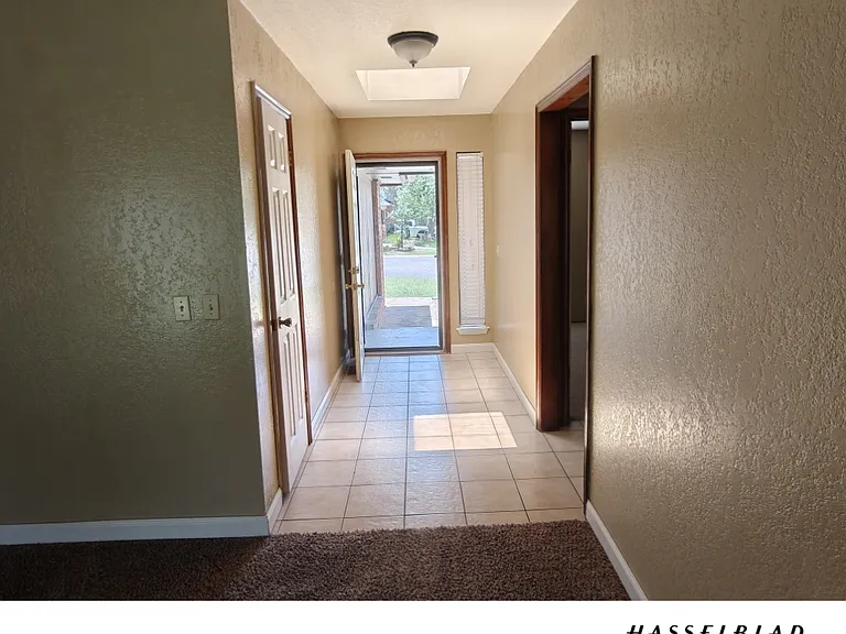4433 Brandt Dr — Photo 2