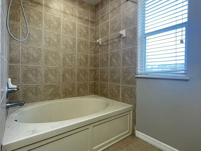 1251 Long Oak Way — Photo 21