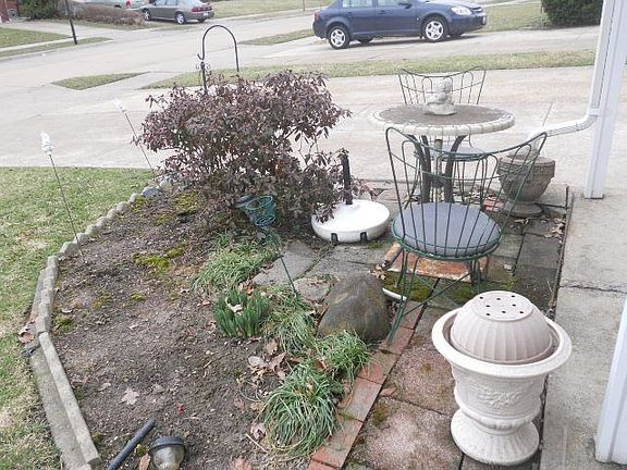 5th image of 592 Hemlock Dr