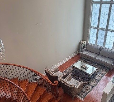 5th image of 78 Yongehurst Rd