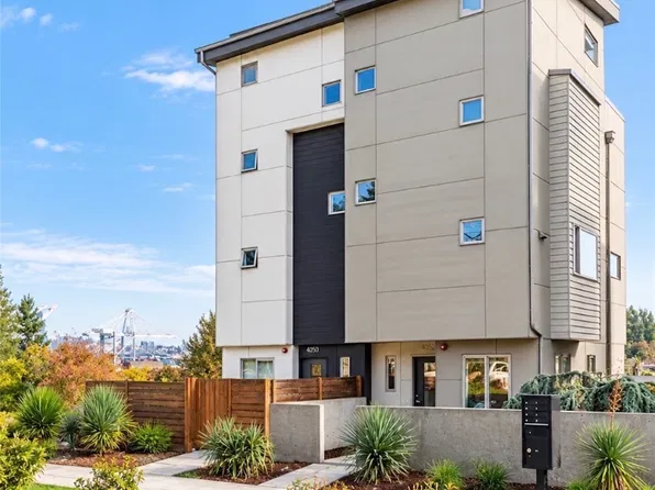 4052 30th Avenue SW, Seattle, WA 98126