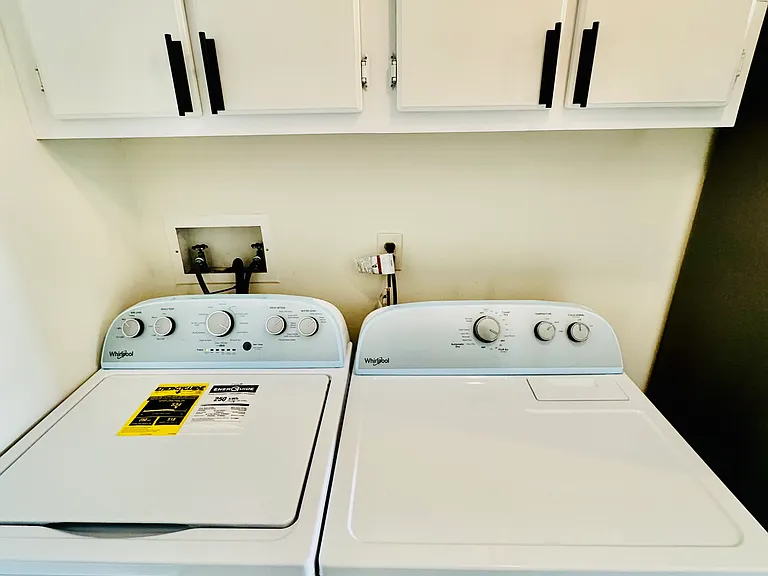 New High Efficiency Washer & Dry