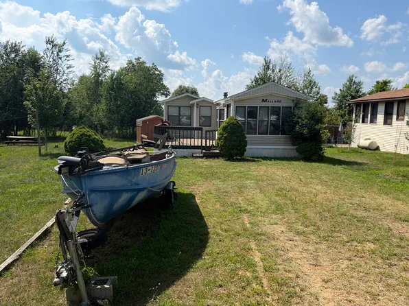 13/133 Woodhaven Dr E, Sublette, IL 61367