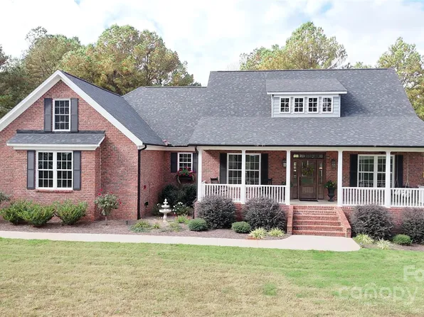 1295 Startown Rd, Lincolnton, NC 28092