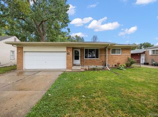 11828 Timken Ave, Warren, MI 48089