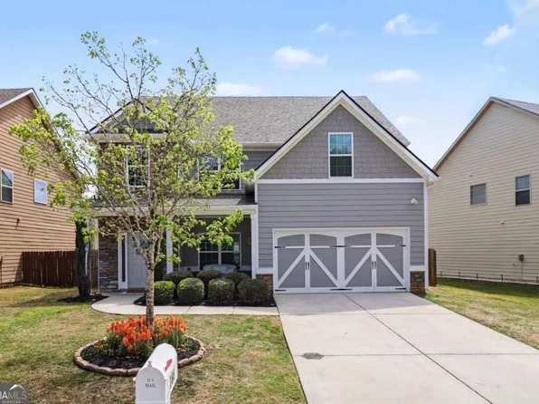 166 Briandwood Dr, Newnan, GA 30265