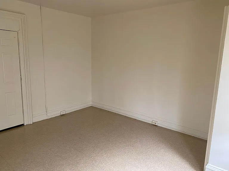 789 Park Ave #5 — Photo 7