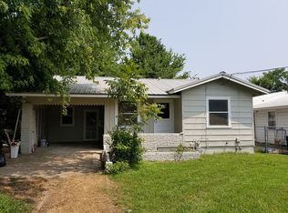 1212 Sevier St, Clarksville, AR 72830