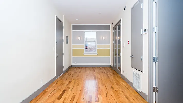 Rented by Nooklyn NYC LLC | media 19