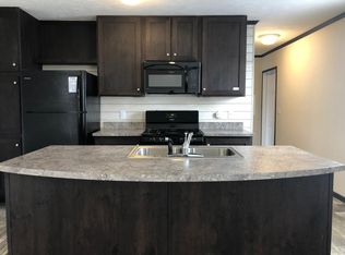 32527 Barbra St, New Haven, MI 48048
