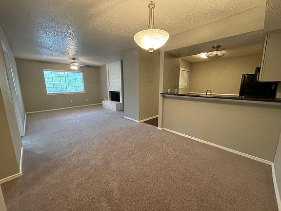 5th image of 1411 Tennis Dr APT 908