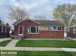 19600 California St, Saint Clair Shores, MI 48080