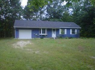 1225 N Apple Dr, White Cloud, MI 49349