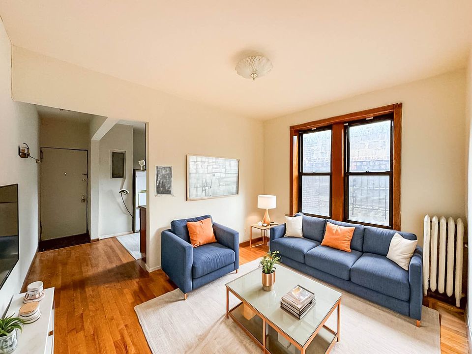 1st image of 261 14th St APT 4A