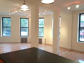 Rented by Rolling Stone Realty LLC