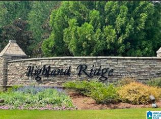 304 N Highland Ridge Ct #8, Chelsea, AL 35043