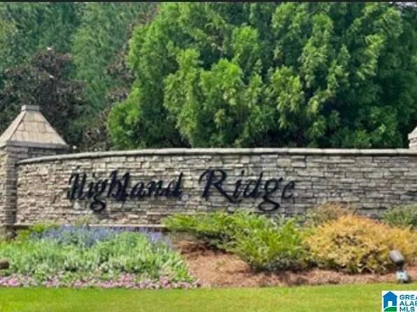 304 N Highland Ridge Ct #8, Chelsea, AL 35043