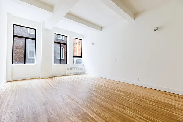 Rented by MNS | media 19