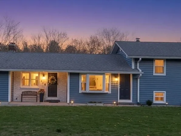 118 North St, Grafton, MA 01519