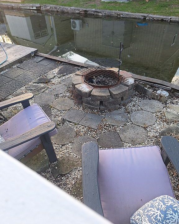 1st image of 10875 W Ferndale Dr