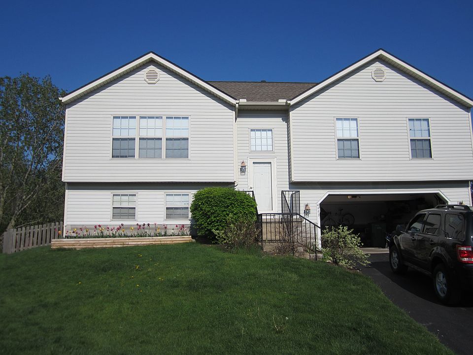 1st image of 4993 Amblyn Ct