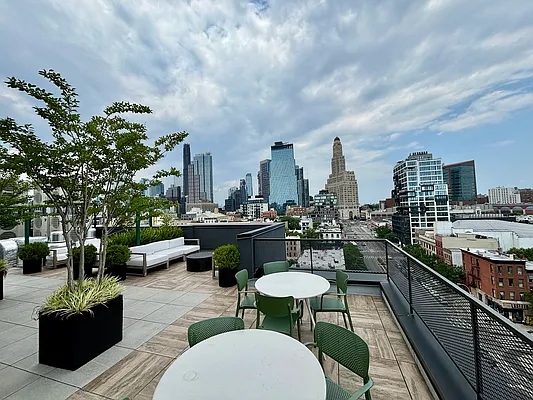 Rented by Dream Space Realty | media 10