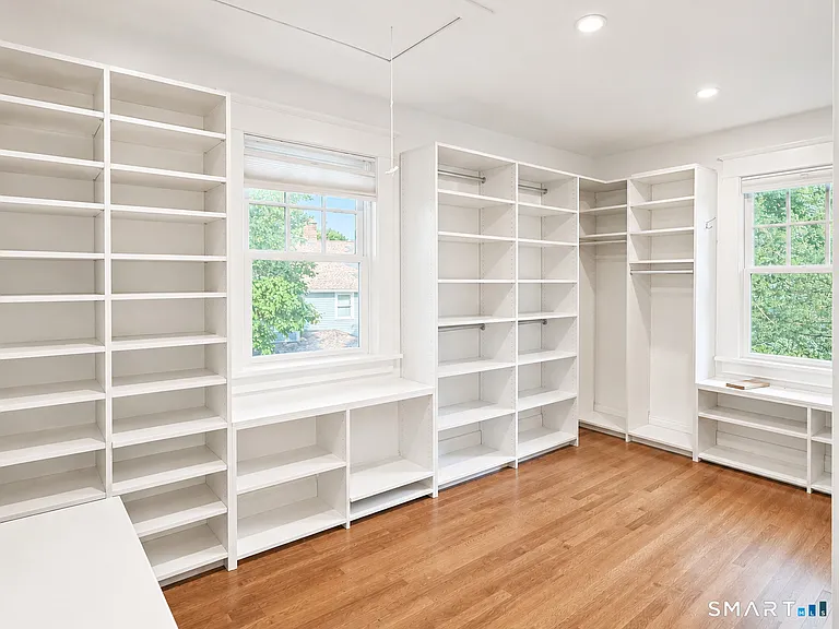 4 Raymond Pl — Photo 14